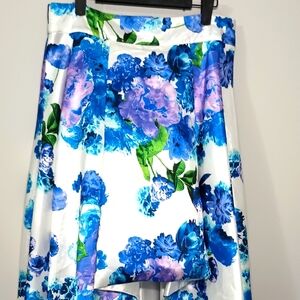 Floral size 13 Mid-High skirt